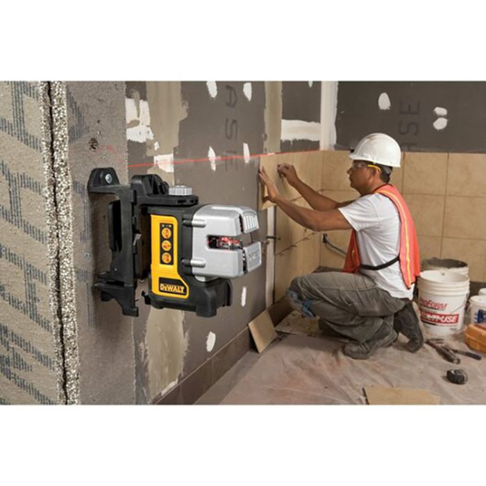 DeWalt DW089K Self Leveling 3 Beam Line Laser Kit | burnstools.com