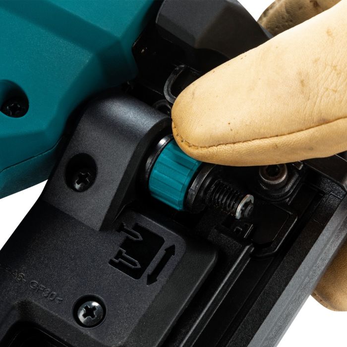 Makita XNB04Z, 18V LXT 2